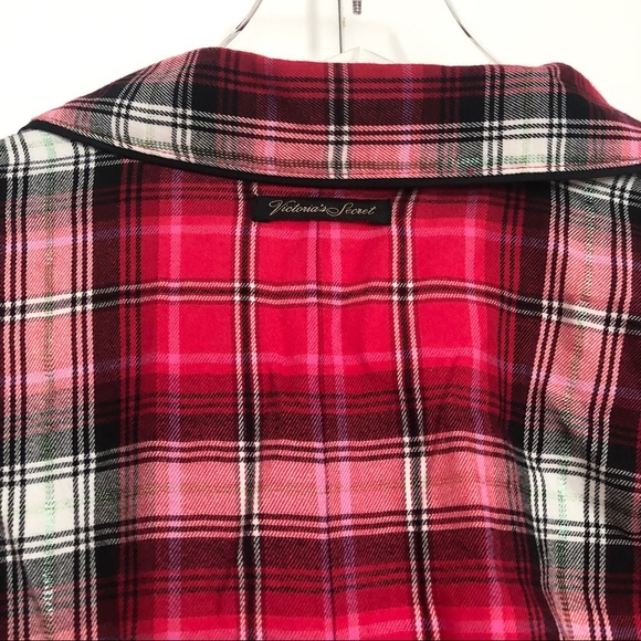 ❌SOLD❌Victoria’s Secret Plaid Pajama Shorts Romper - Picture 5 of 6